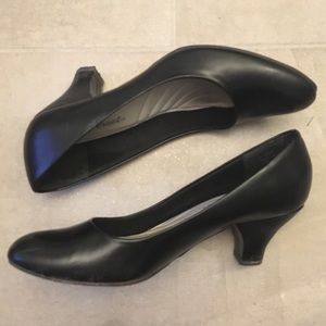 Easy Street low heels